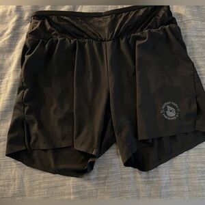 Rabbit trail shorts